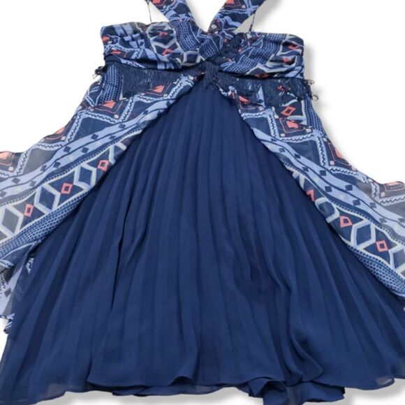 BCBGeneration Dress Size 8 Layered A-line Dress Chiffon Cocktail Dress Sapphire - Picture 3 of 6